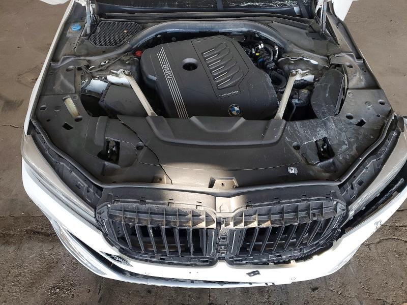 2021 BMW 740 i