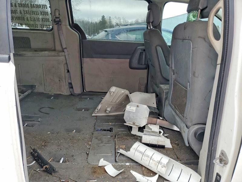 2010 Dodge Grand Caravan se