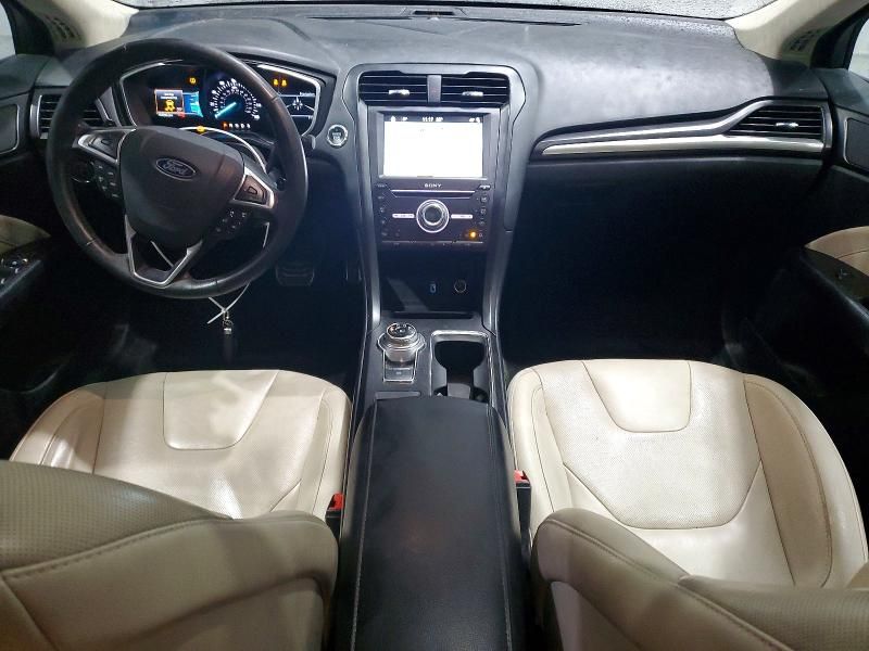 2018 Ford Fusion Titanium/platinum