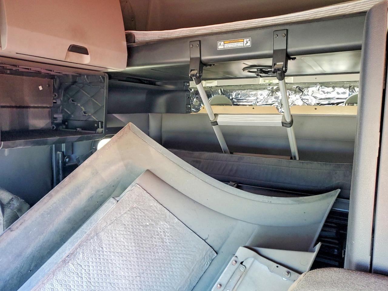 2020 Freightliner Cascadia 1-Semi Truck