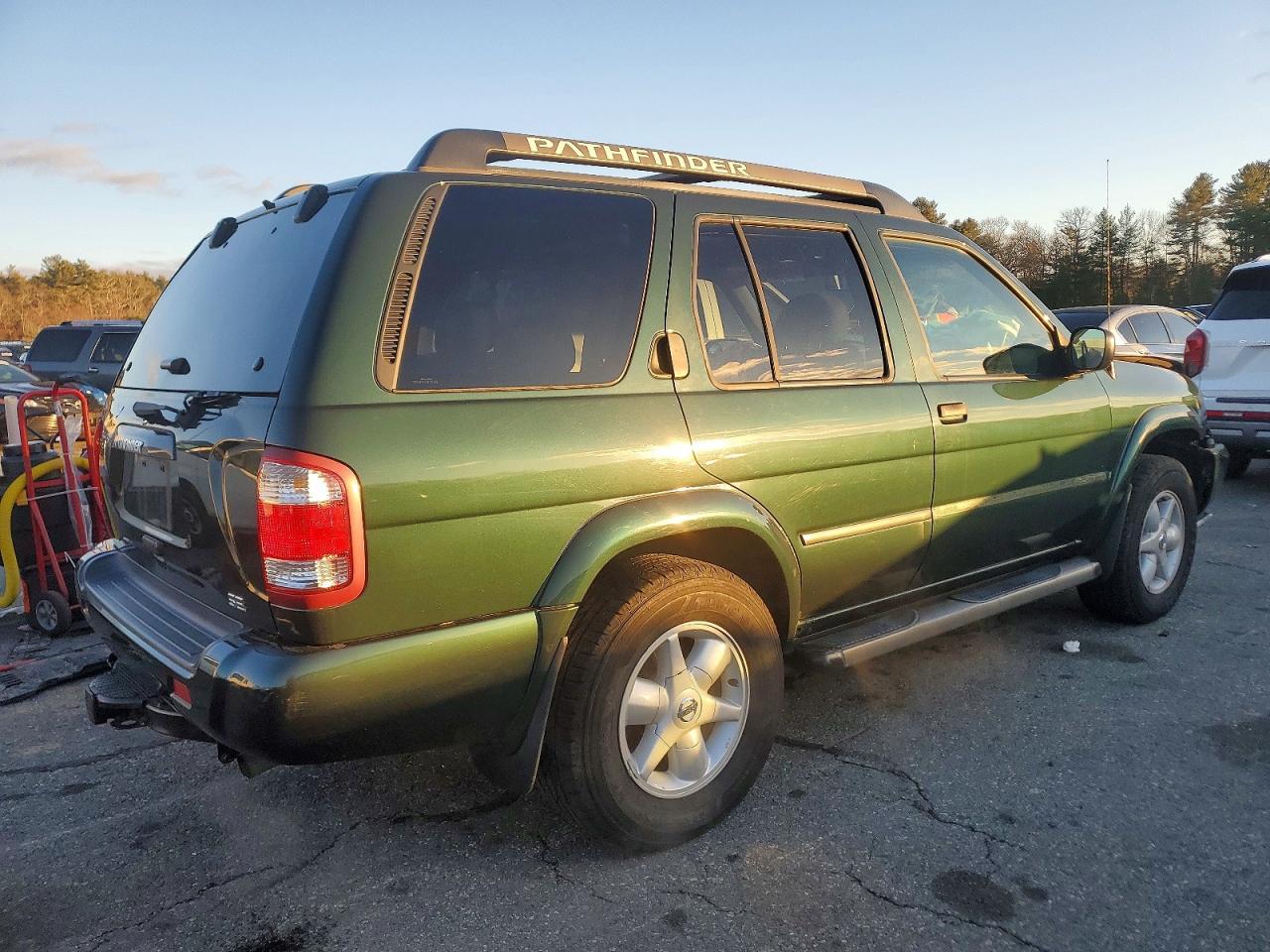 2002 Nissan Pathfinder le