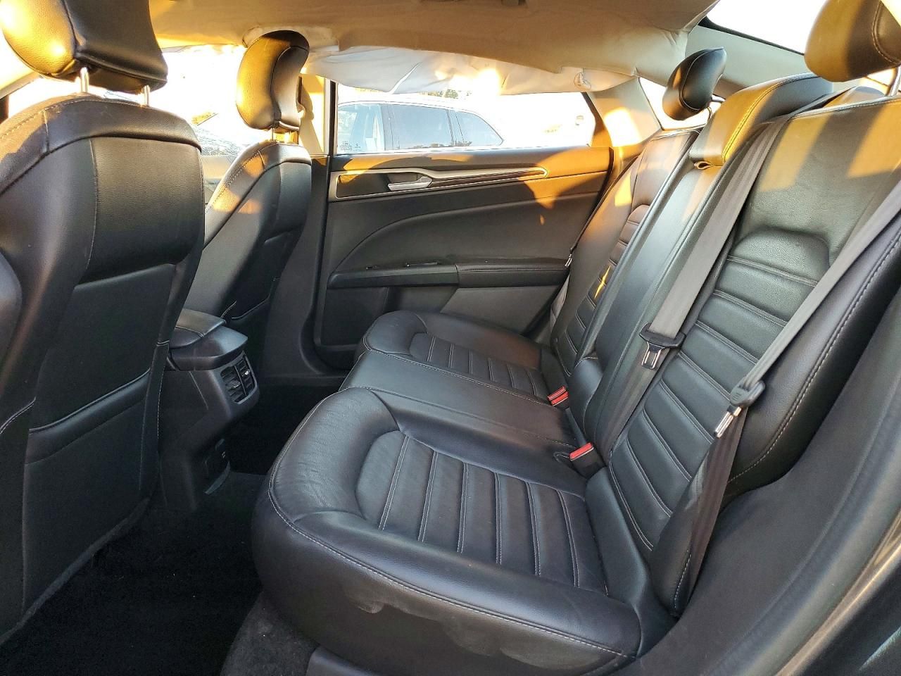 2016 Ford Fusion se Phev