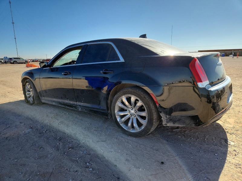 2018 Chrysler 300 Touring