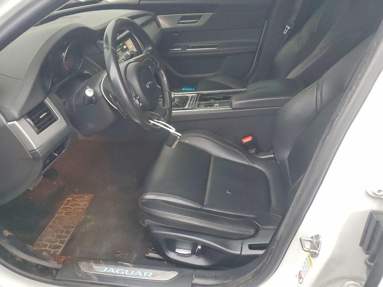 2019 Jaguar Xf Premium