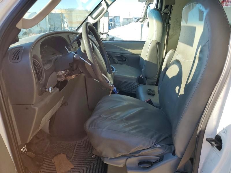 2008 Ford E450 Delivery Truck