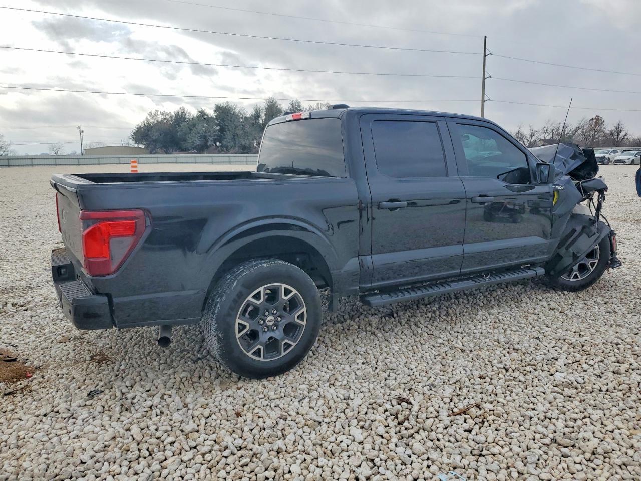 2024 Ford F150 stx