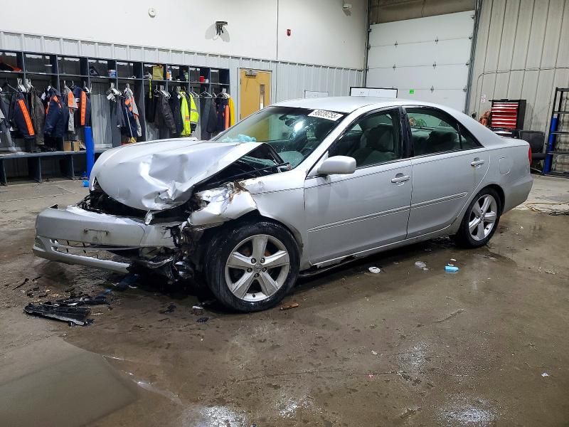 2002 Toyota Camry le