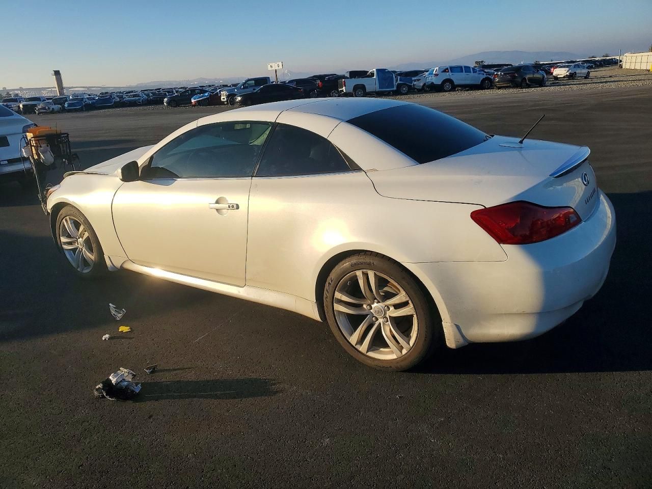 2009 Infiniti G37 Base