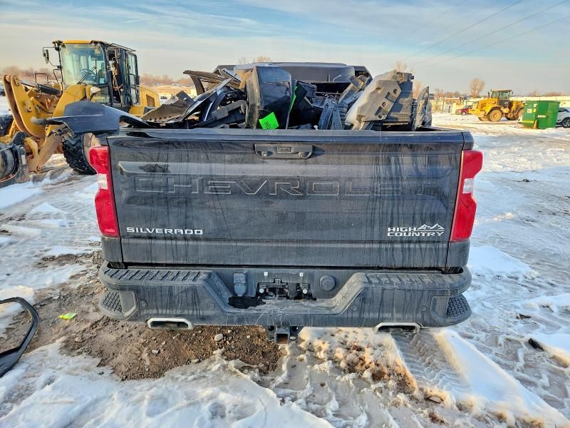 2022 Chevrolet Silverado K1500 High Country