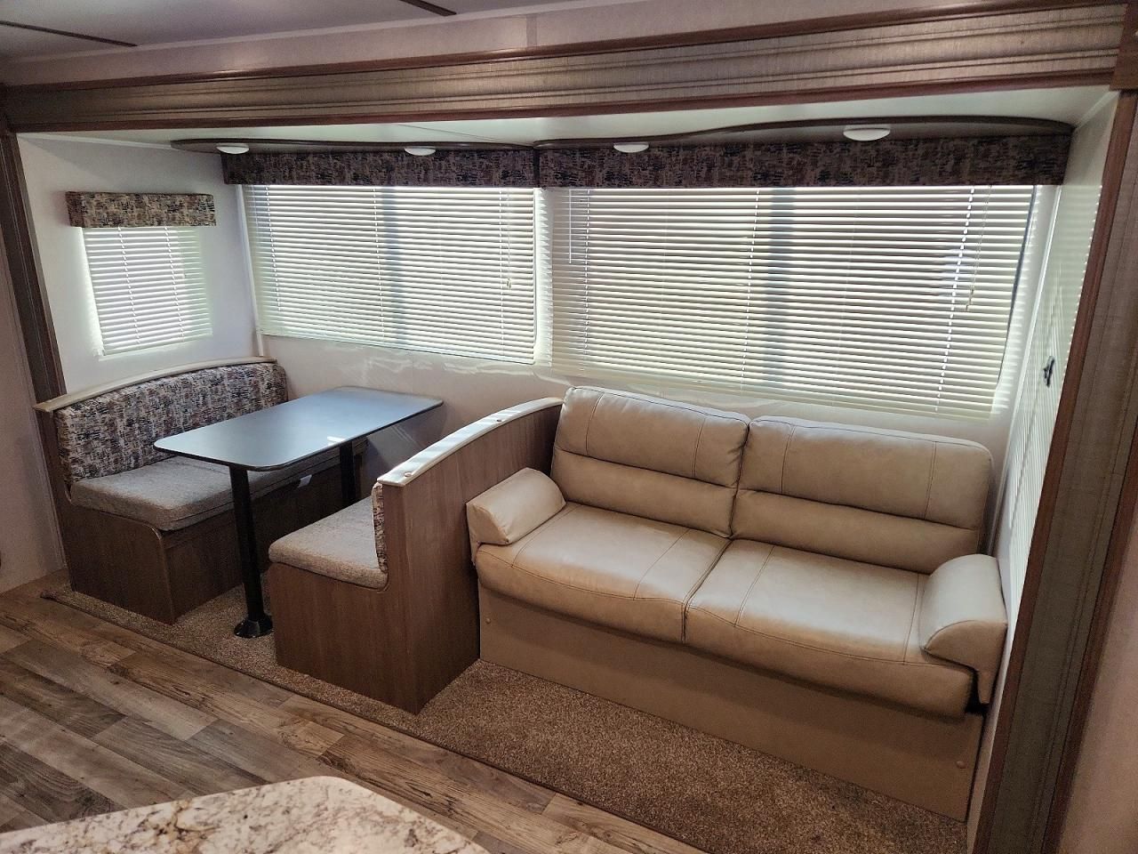 2019 Keystone Hideout