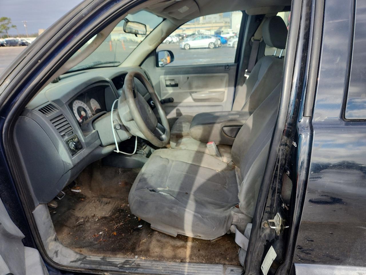 2006 Dodge Dakota ST