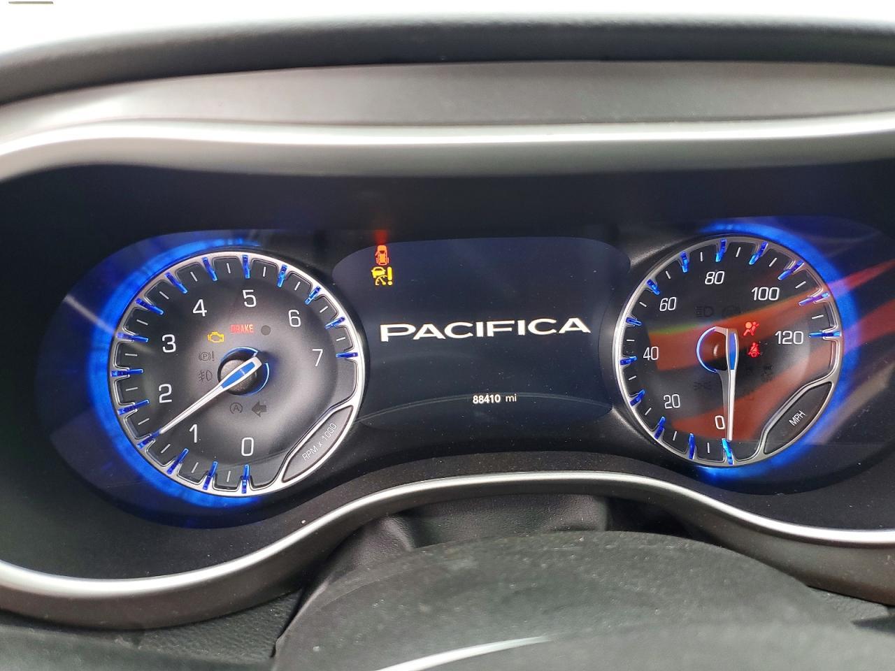 2022 Chrysler Pacifica Touring l