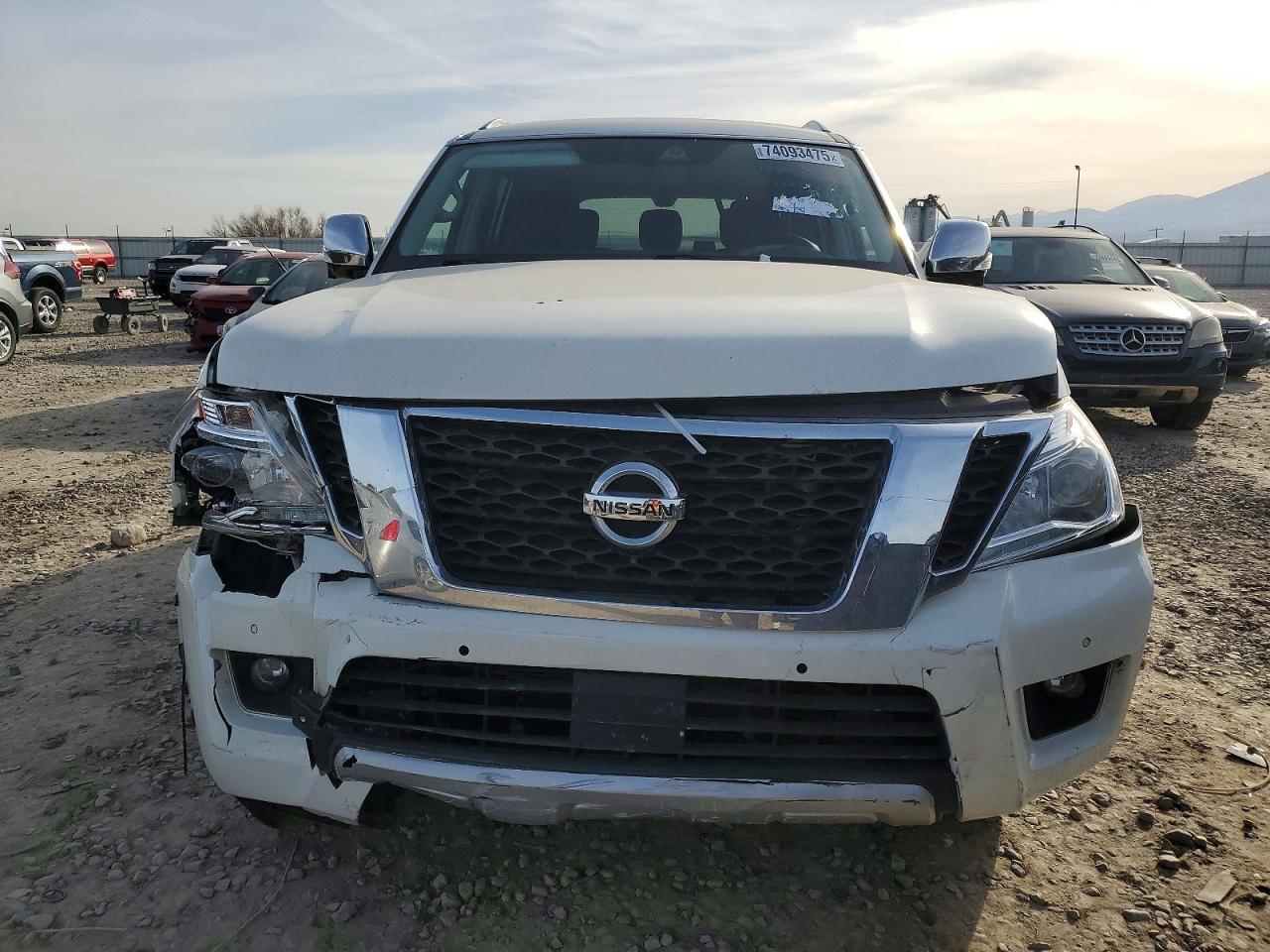 2018 Niss Armada Platinum