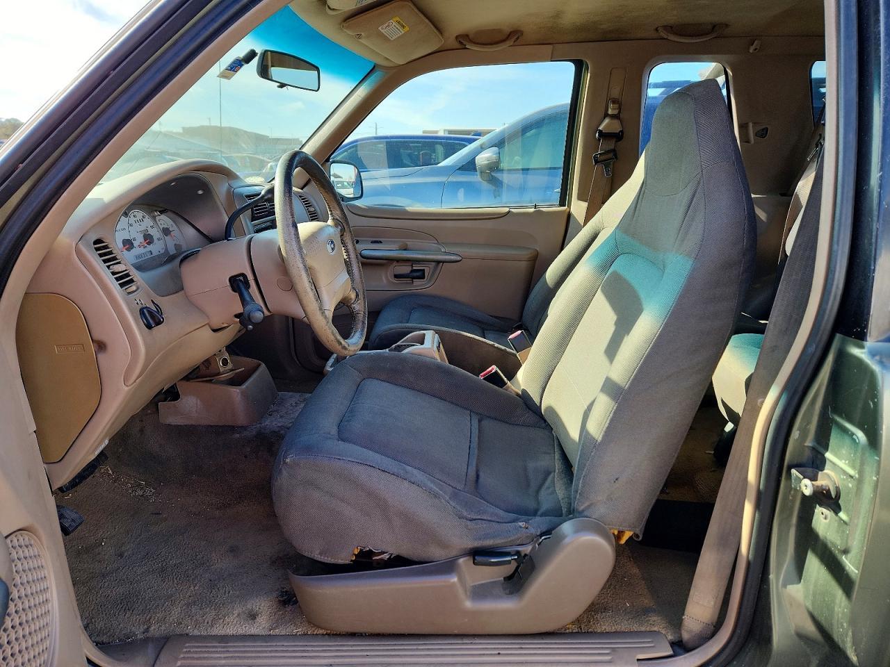 2001 Ford Explorer Sport