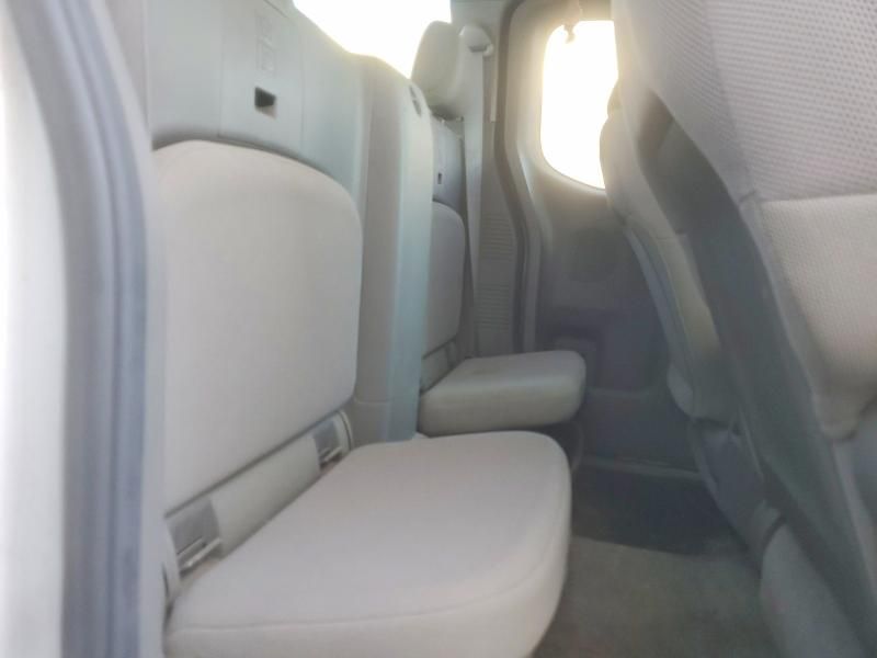 2012 Nissan Frontier S