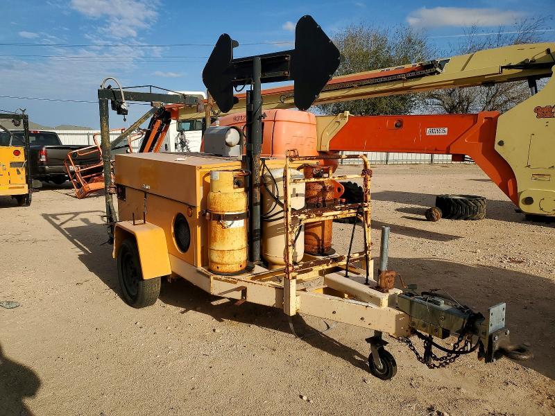2001 Fenx 2001 Team Fenex Manhole Support Trailer