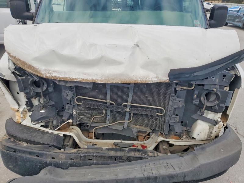 2011 Chevrolet Express G2500