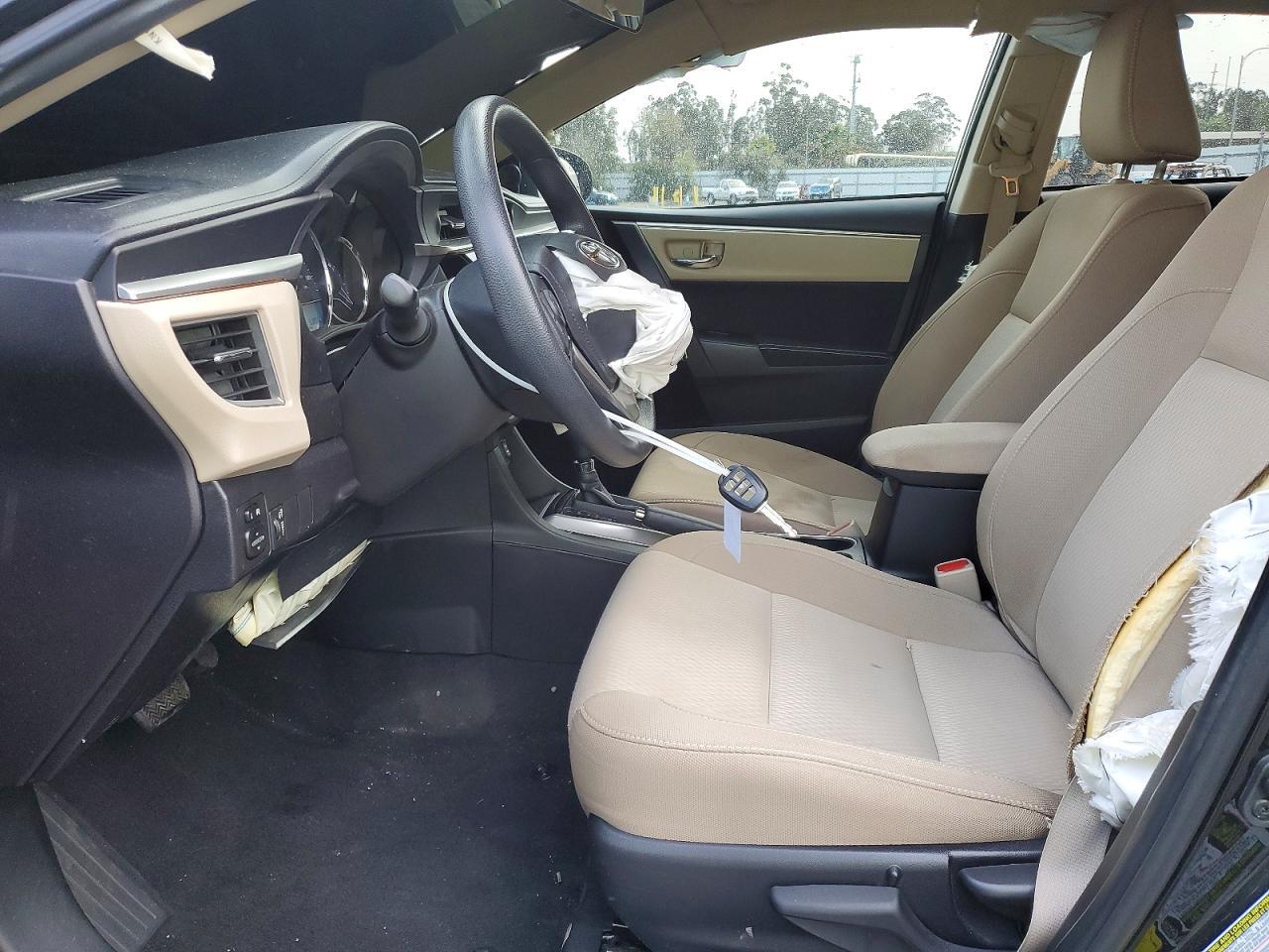 2015 Toyota Corolla l