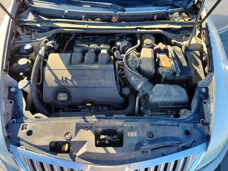 2009 Lincoln Townhouse MKS