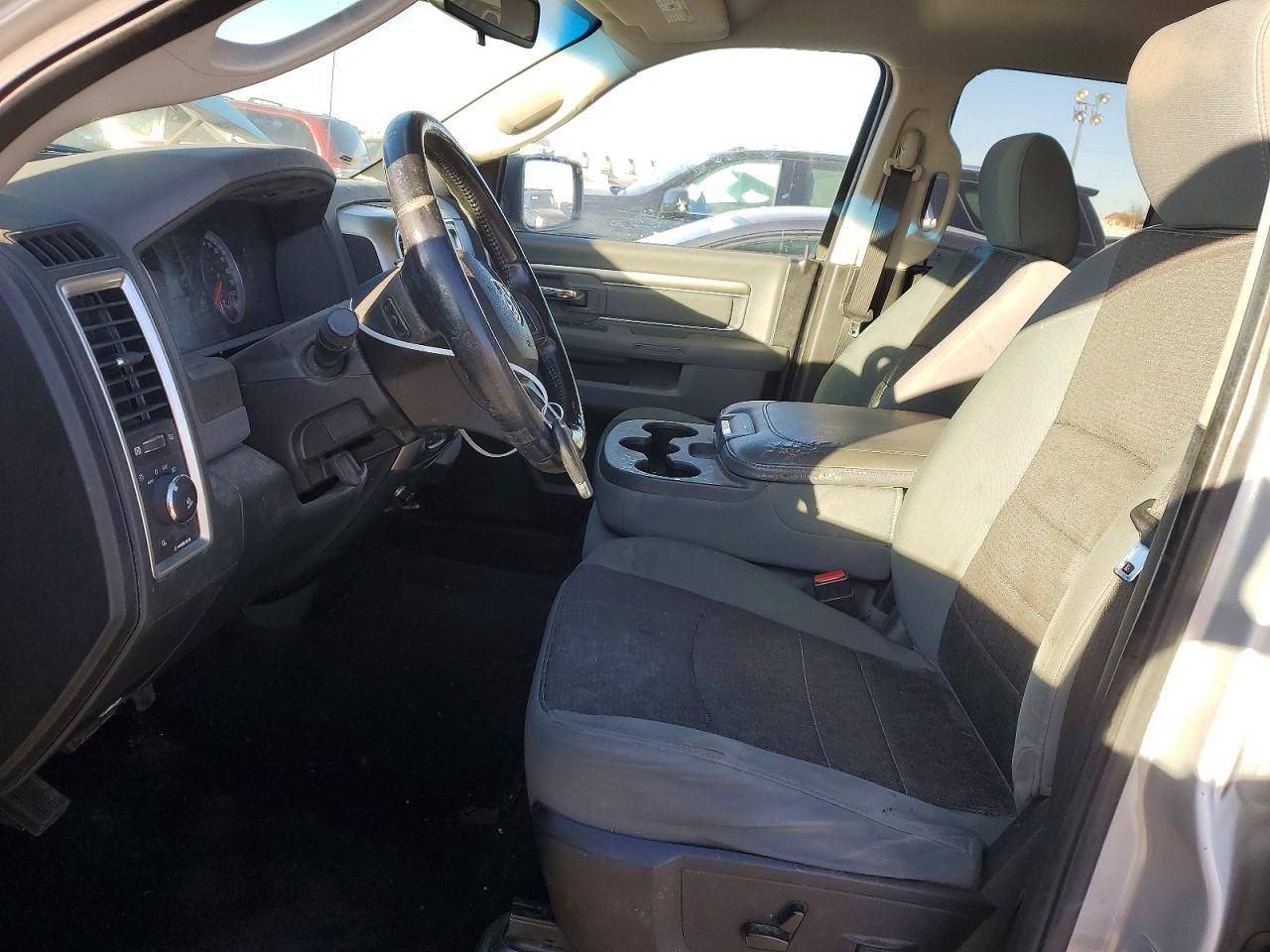 2014 Dodge Ram 1500 slt