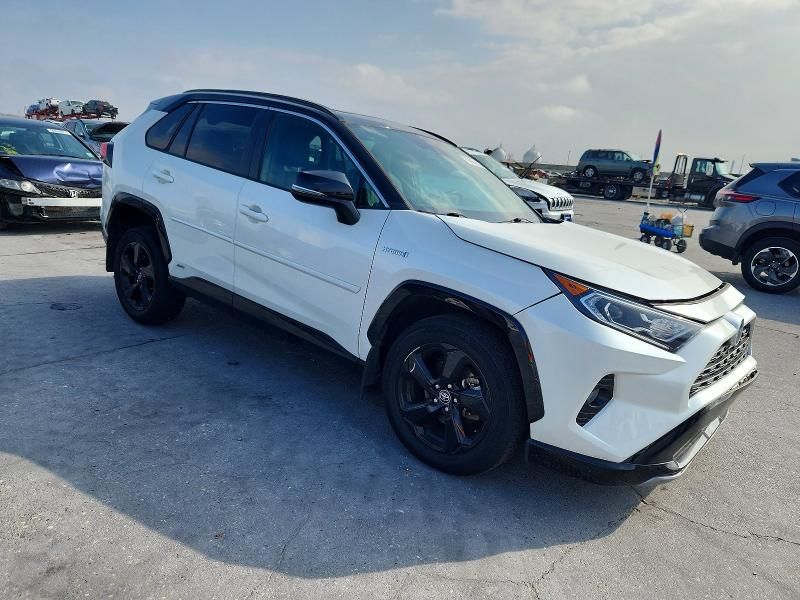 2020 Toyota Rav4 xse
