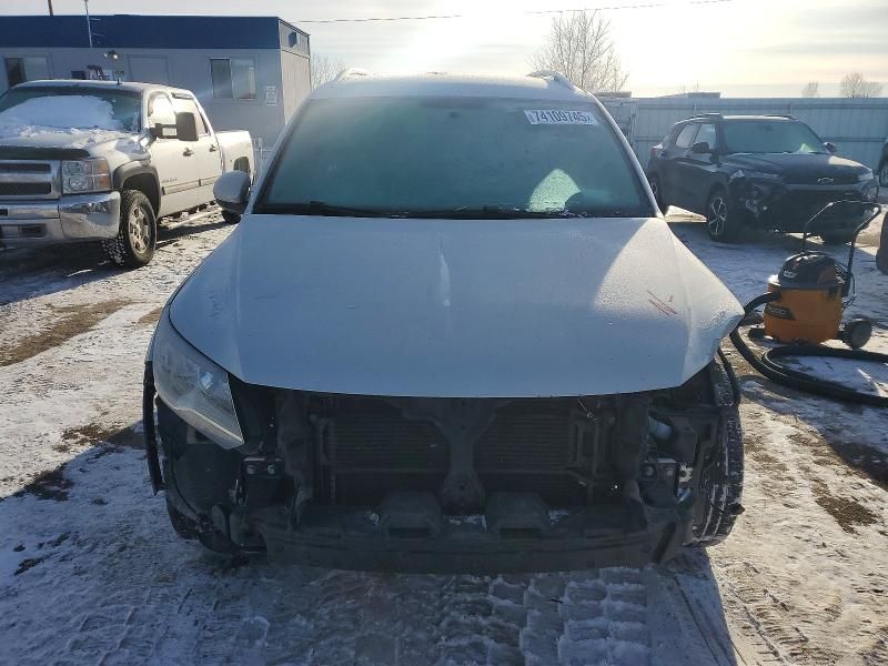 2012 Volkswagen Tiguan s