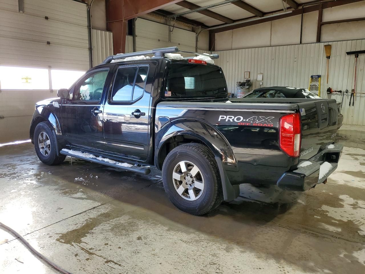 2011 Nissan Frontier S