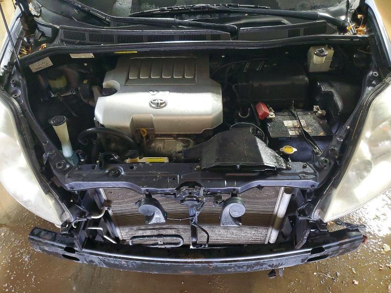 2009 Toyota Sienna ce