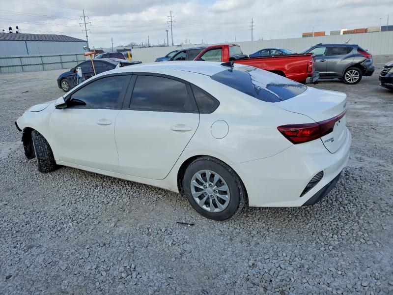 2022 KIA Forte fe