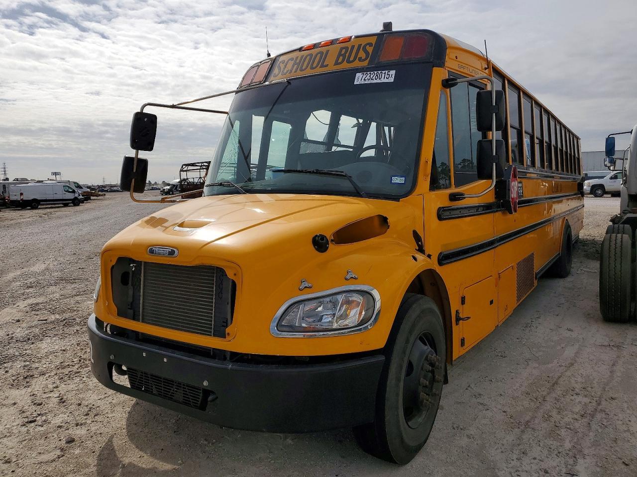 2022 Freightliner Chassis B2