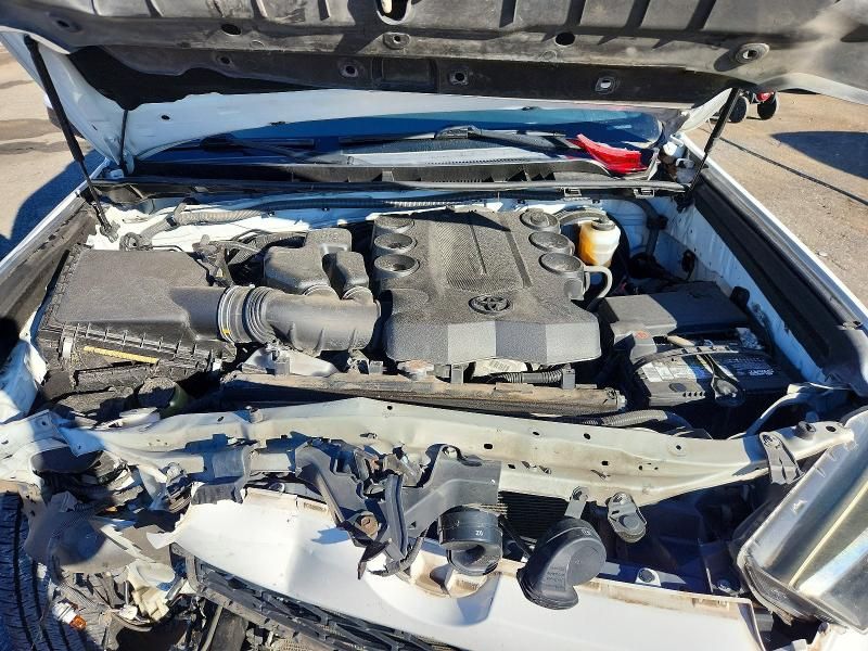 2018 Toyota 4runner SR5