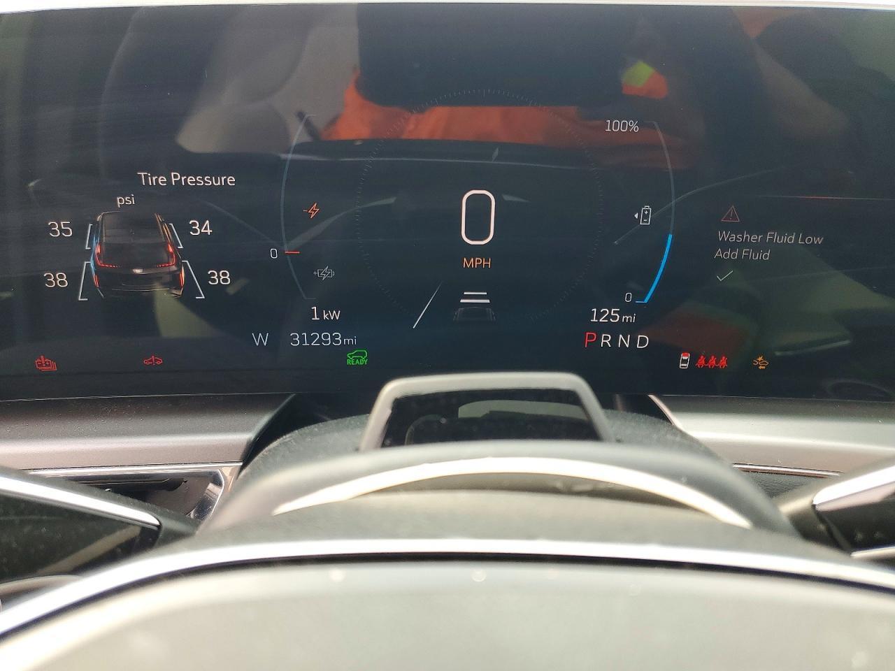 2024 Cadillac Lyriq Sport