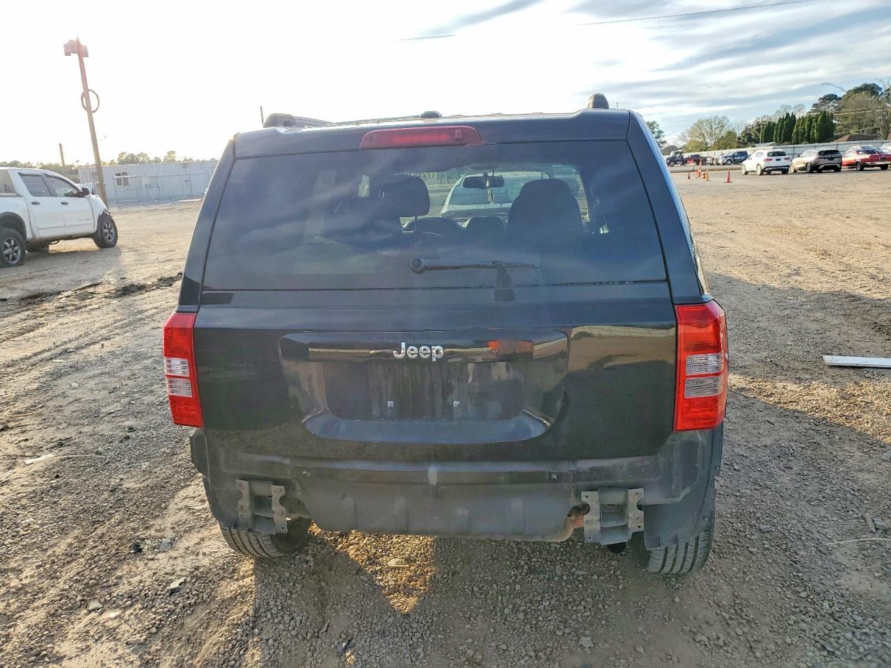 2016 Jeep Patriot Sport