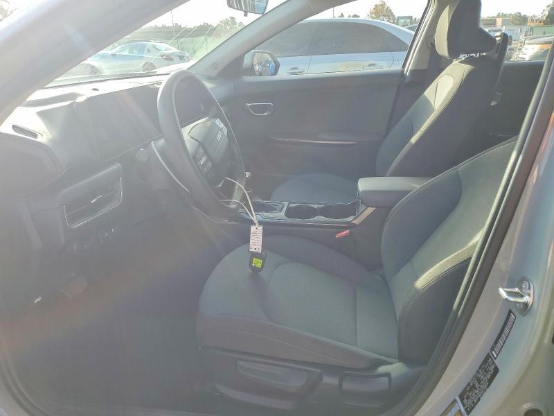 2025 KIA K4 lx