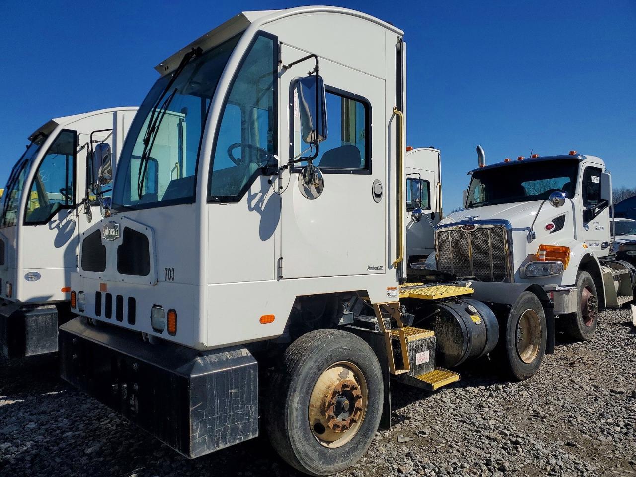 2022 Autc Xspotter O-Yard Truck
