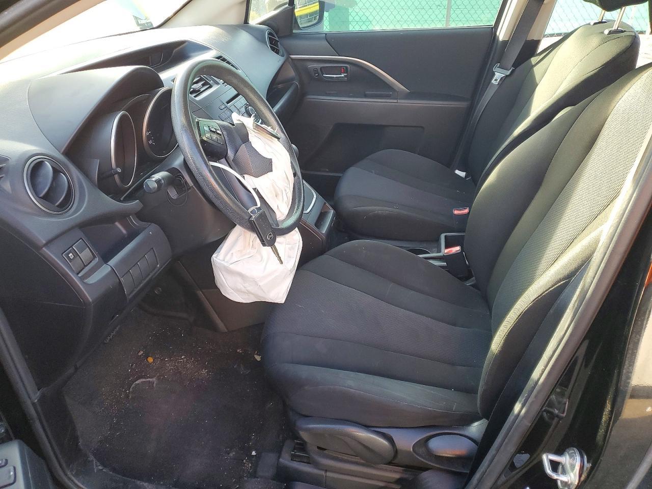 2015 Mazda 5 Sport