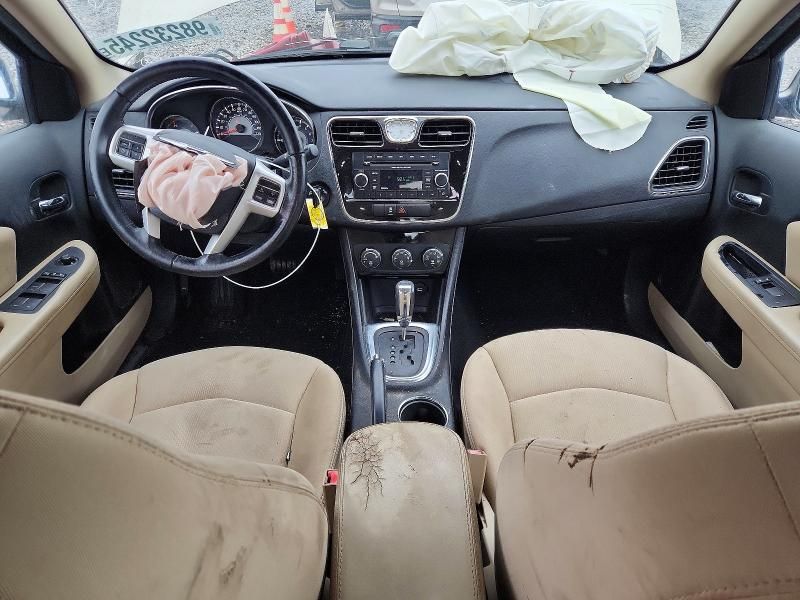 2014 Chrysler 200 Touring