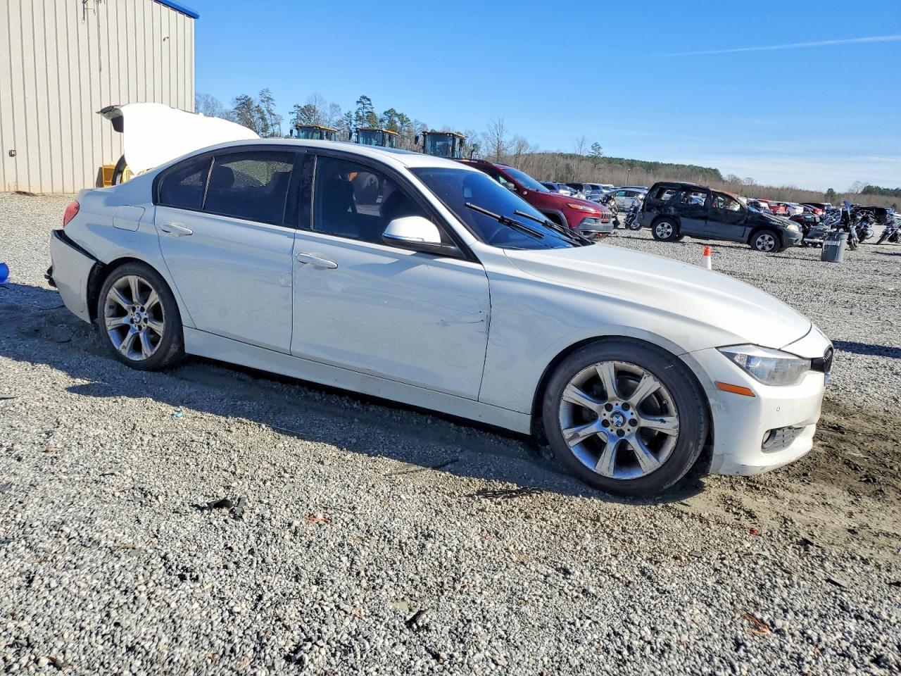 2015 BMW 320 i