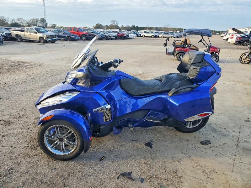 2012 Can-Am Spyder Roadster RT