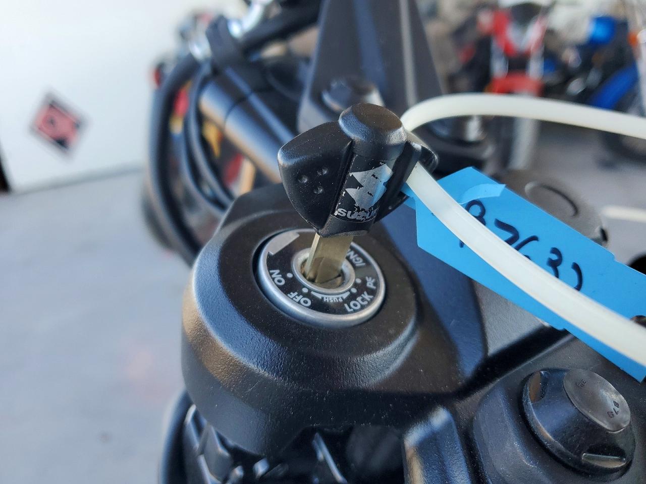 2024 Suzuki GSX800 F