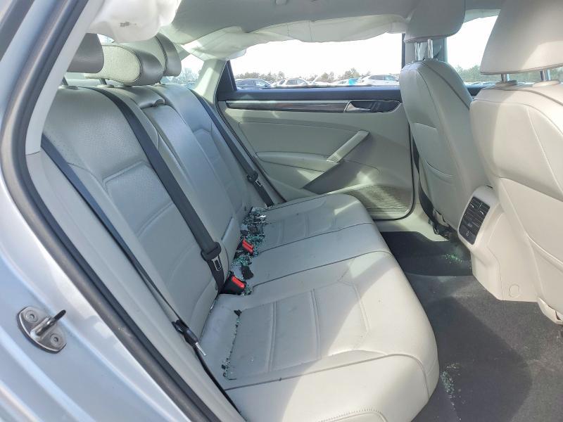 2016 Volkswagen Passat se