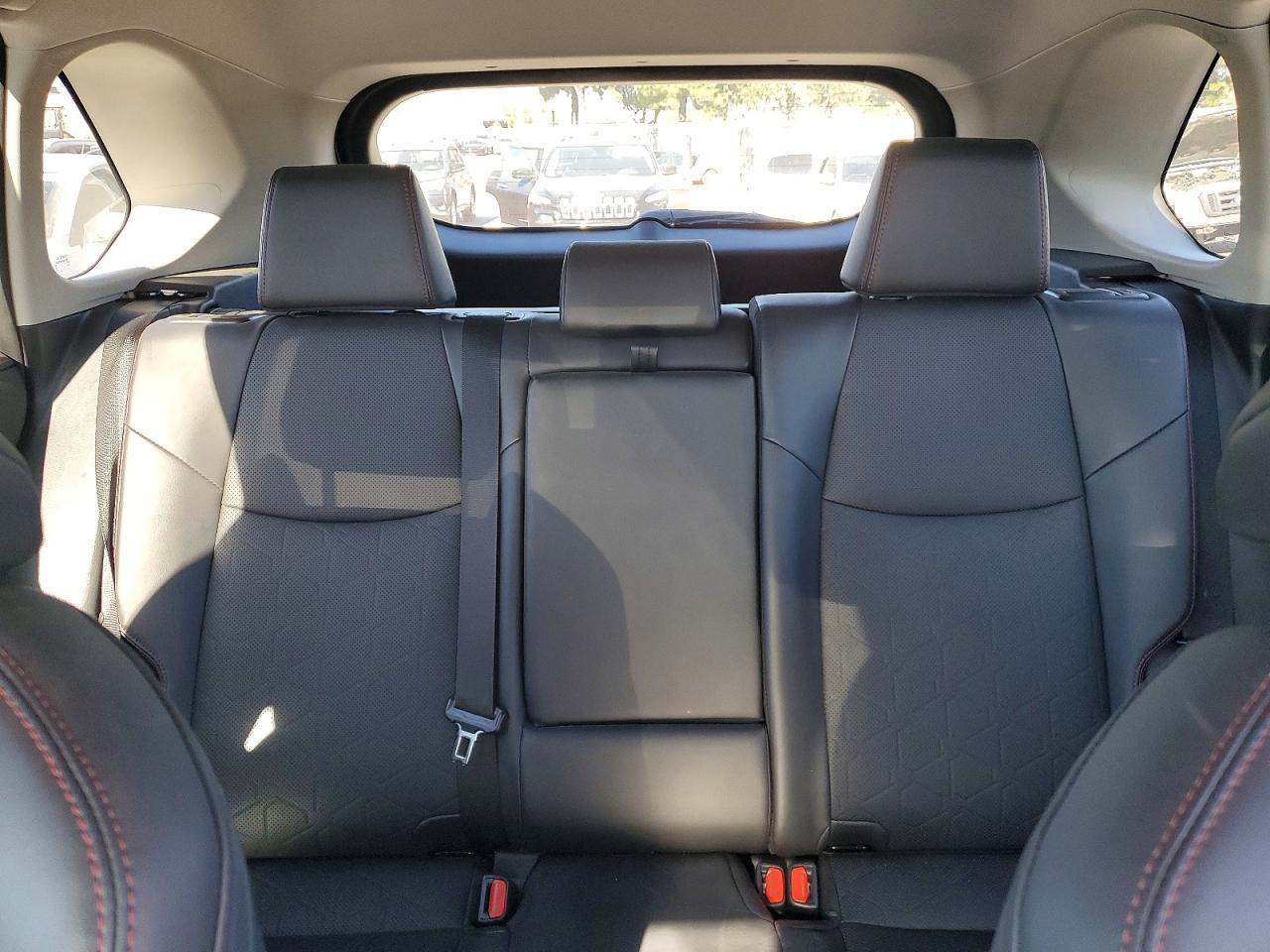 2024 Toyota Rav4 trd off Road