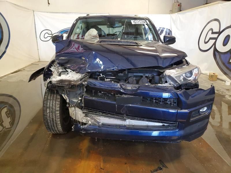 2024 Toyota 4runner trd Sport