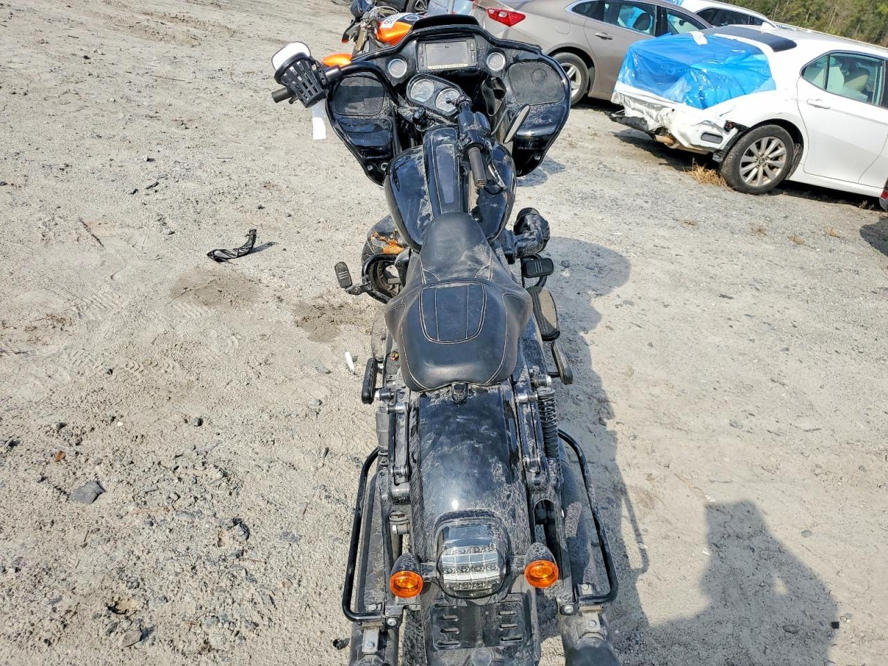 2022 Harley-Davidson Fltrxst