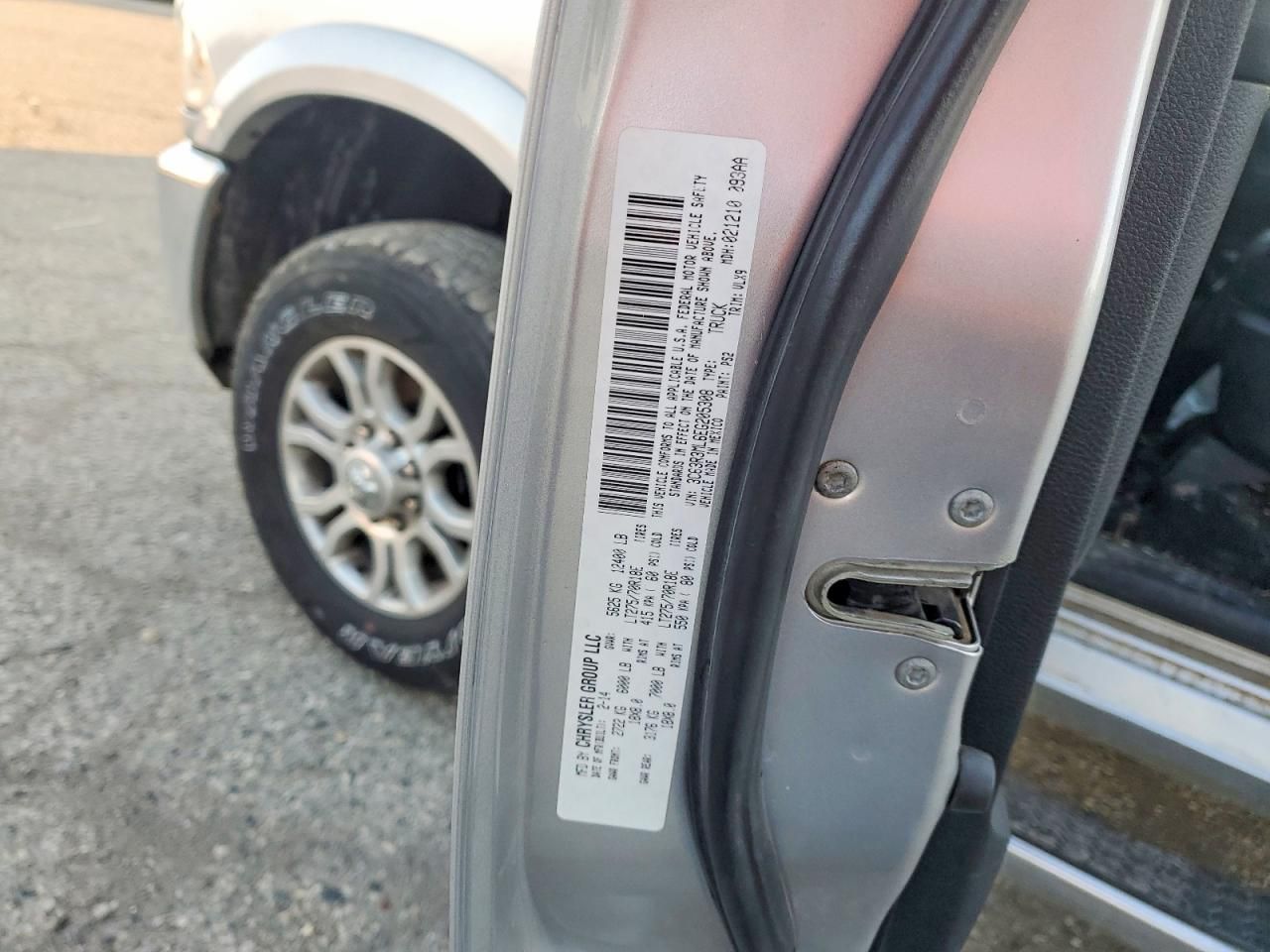 2014 Dodge 3500 Laramie