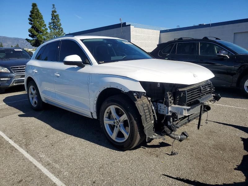 2023 Audi Q5 Premium 40