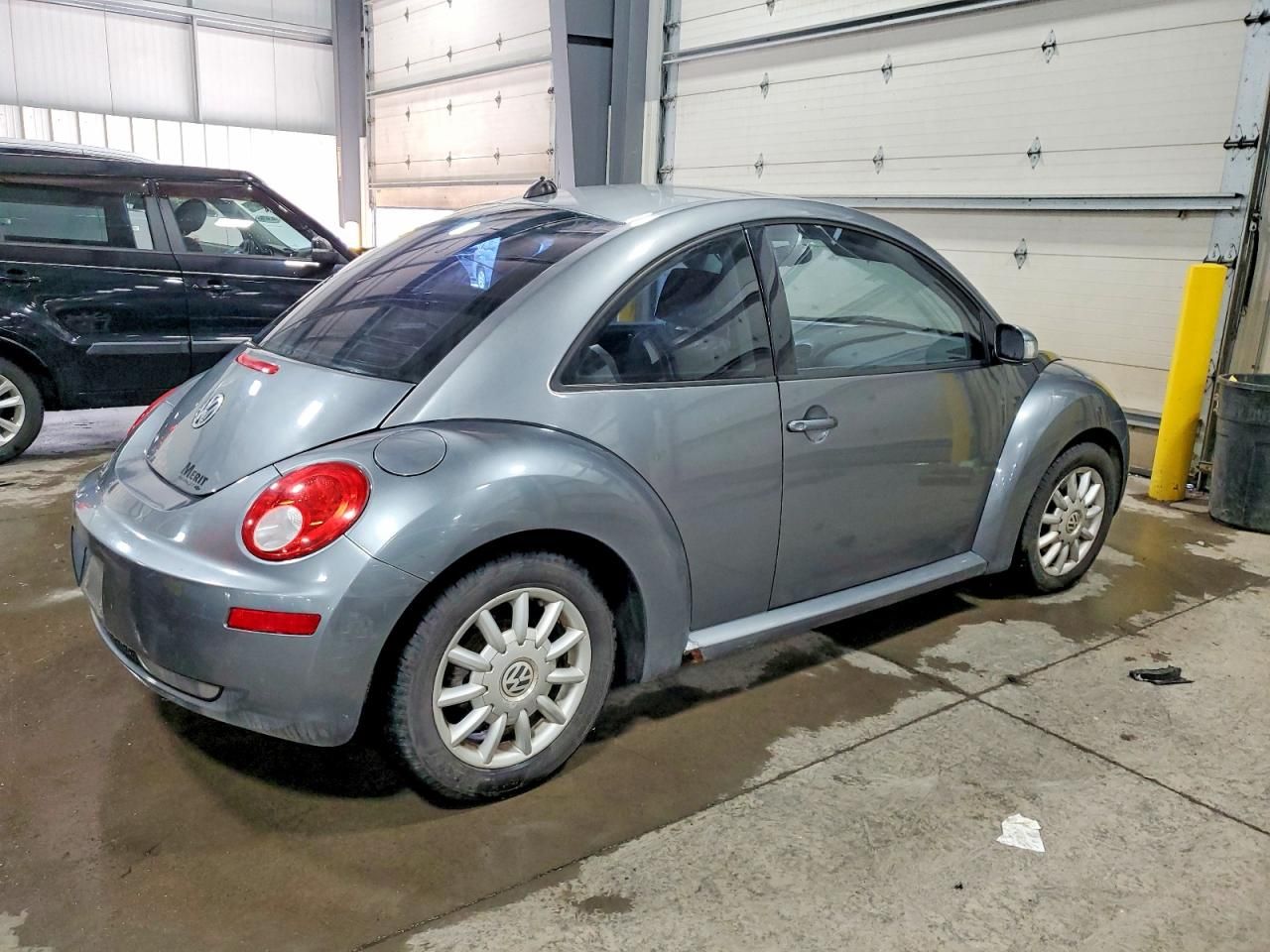 2006 Volkswagen New Beetle 2.5l Option Package 1