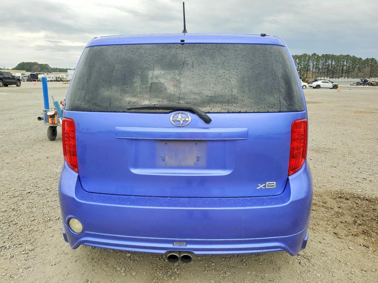 2010 Scion XB