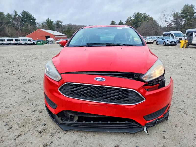 2017 Ford Focus se