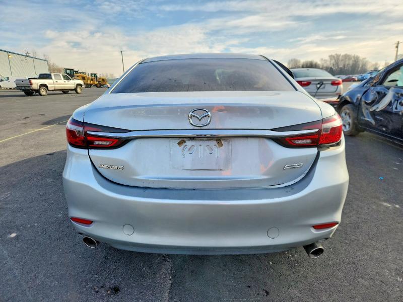 2018 Mazda 6 Touring